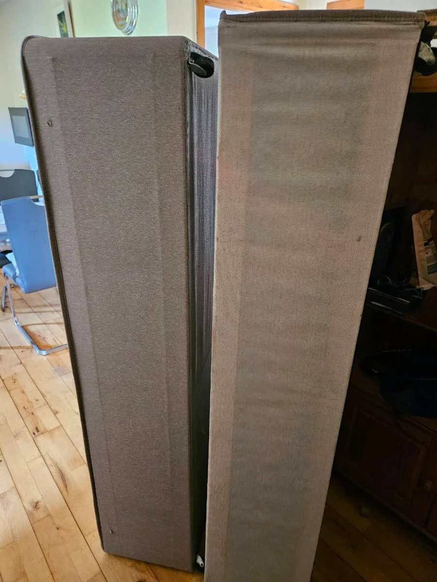Two Respa bed bases for free