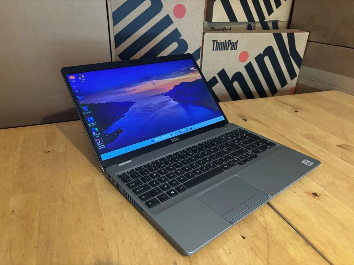 Dell Latitude 15.6" Laptops-Core i5-16Gb-Win 11 Pr - Image 3