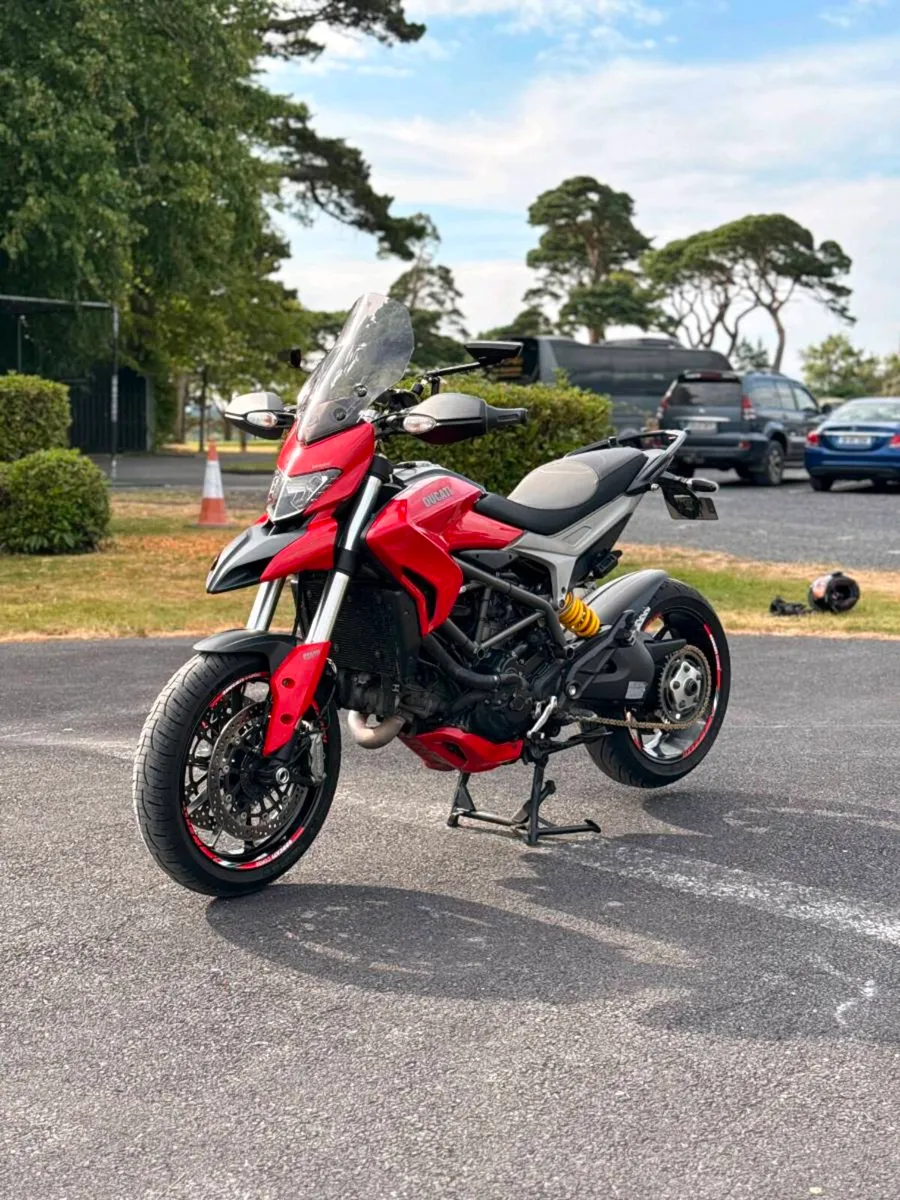 Ducati hyperstrada 2015 - Image 4