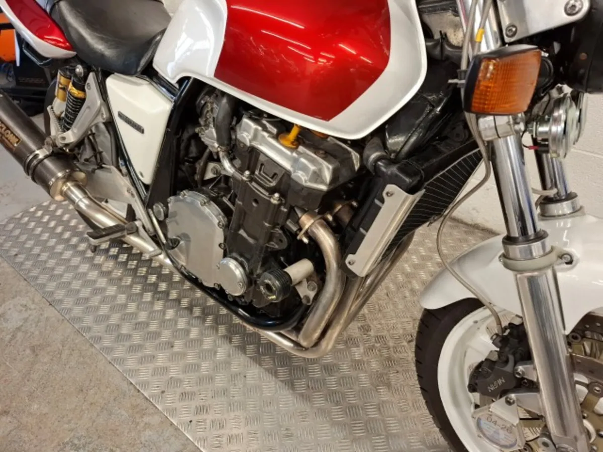 Honda CB1000 The Big one 1994 - Image 4
