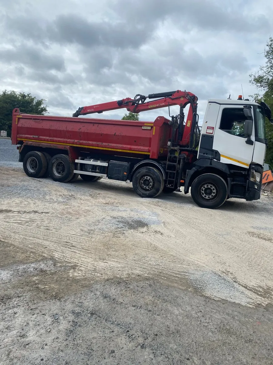Renault grab truck - Image 1