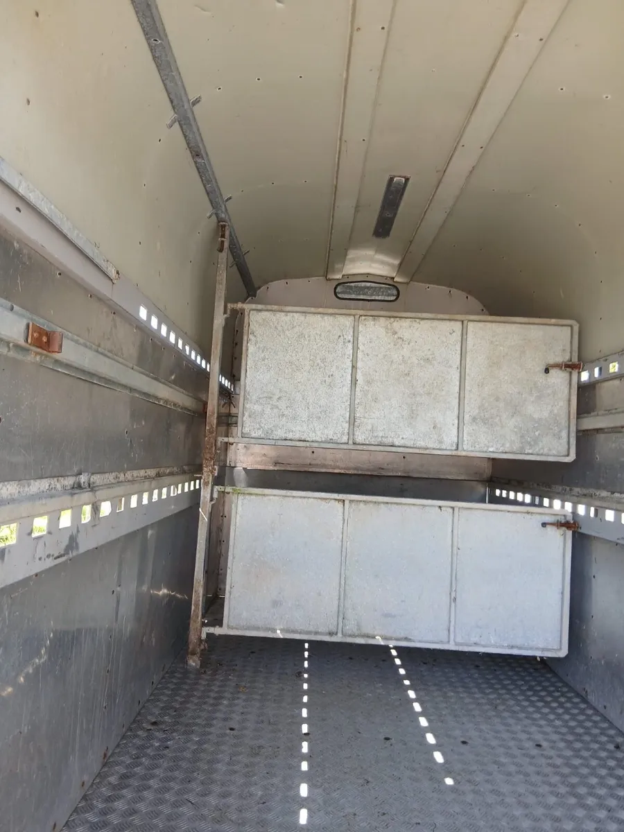 Multi purpose trailer - Image 3