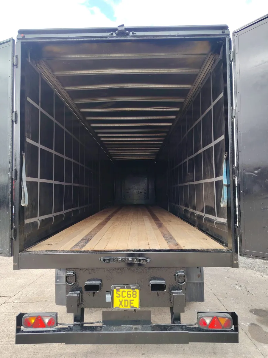 40 foot Curtainsider Moffet brackets Lift Axle - Image 3