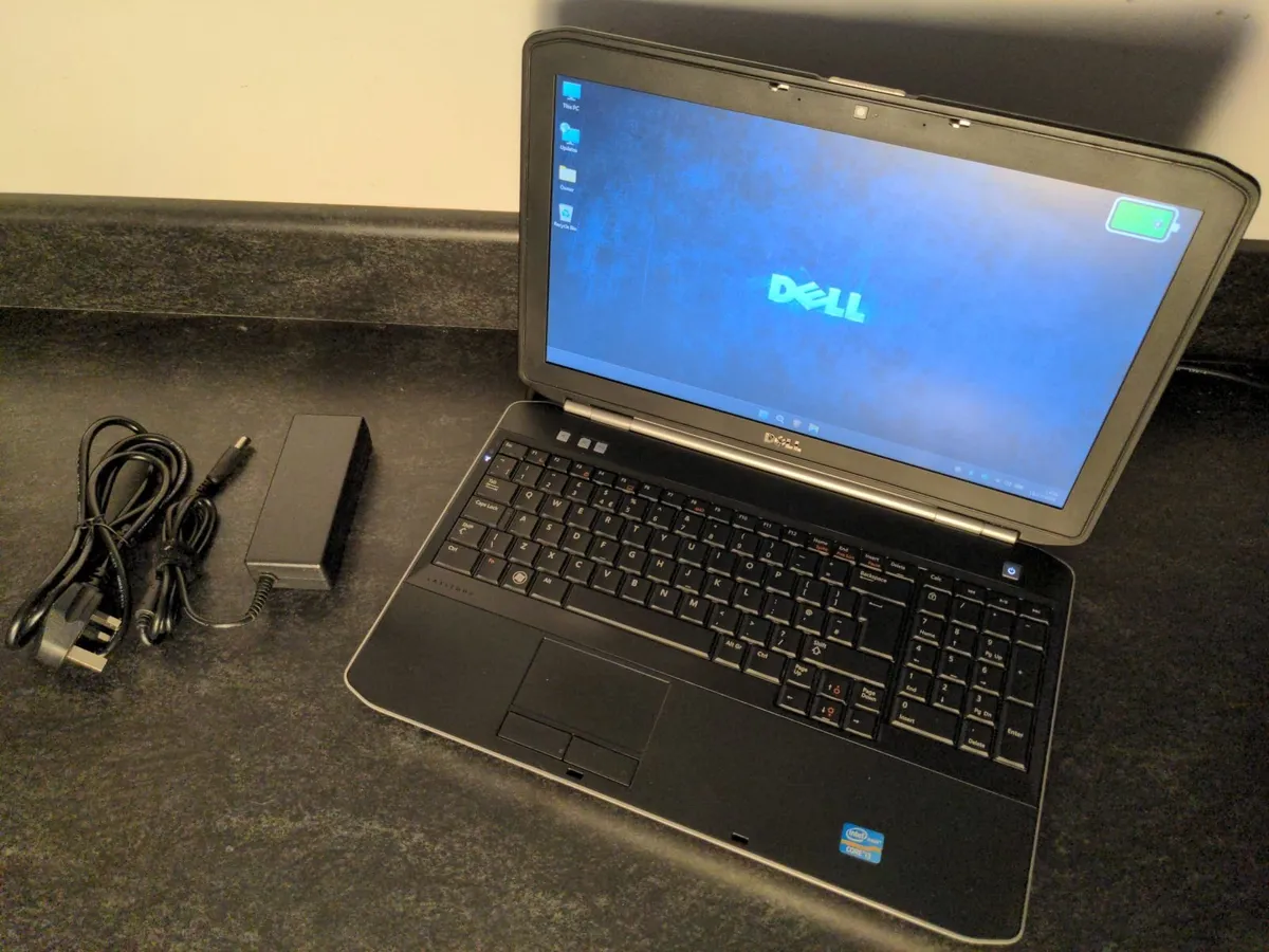 Dell Laptop E5520 - 256GB - 8GB RAM - Image 1
