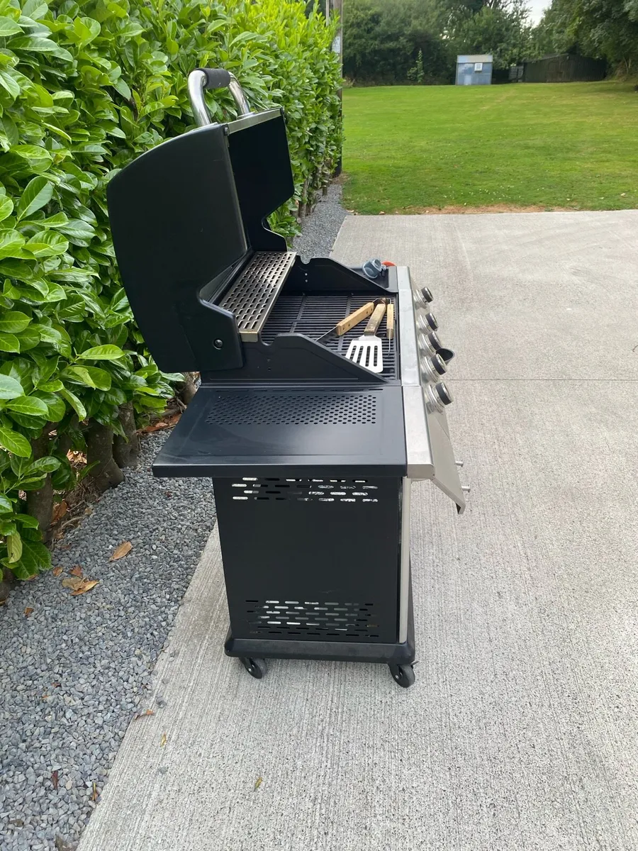 Gas bbq - Image 2