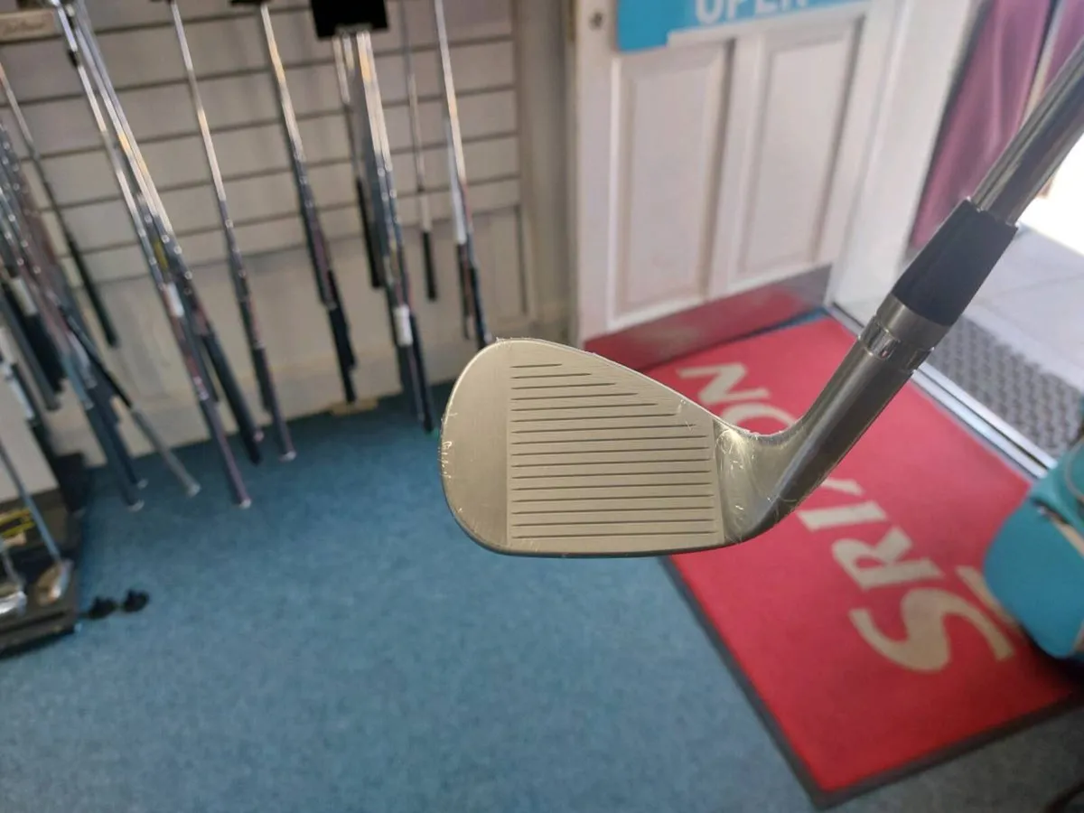 Titleist Vokey SM11 50 degree wedge - Image 3