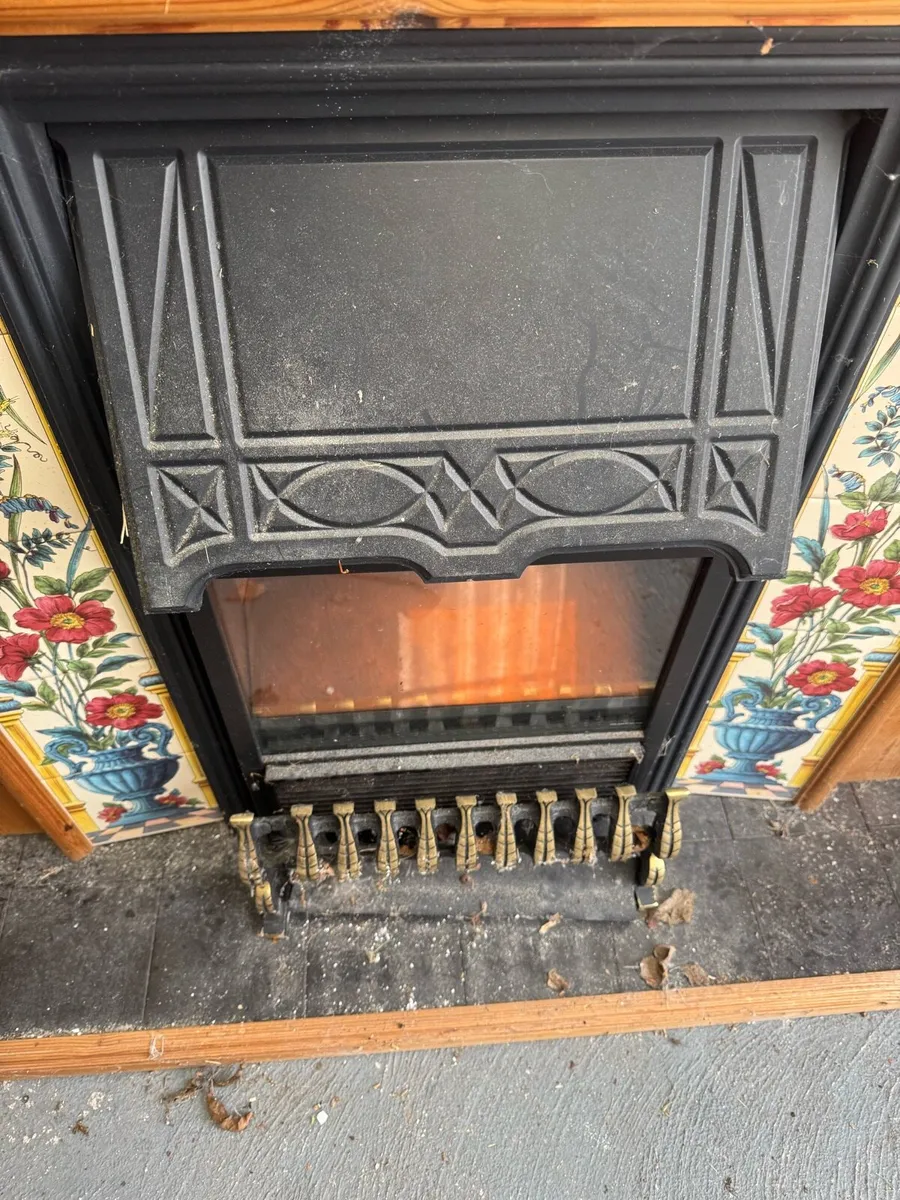 Stand alone fireplace and mirror electric heater - Image 4