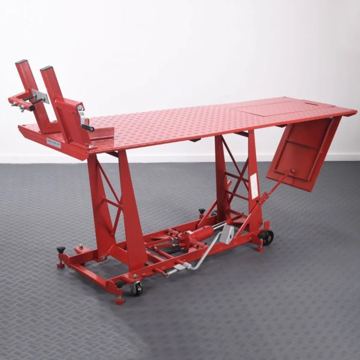 Bike Stands Ramps Lifts Tables - Image 1