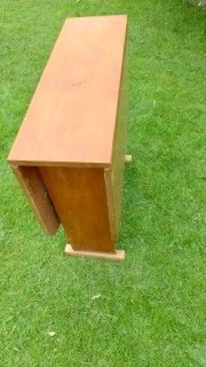 Small drop leaf table - Image 1