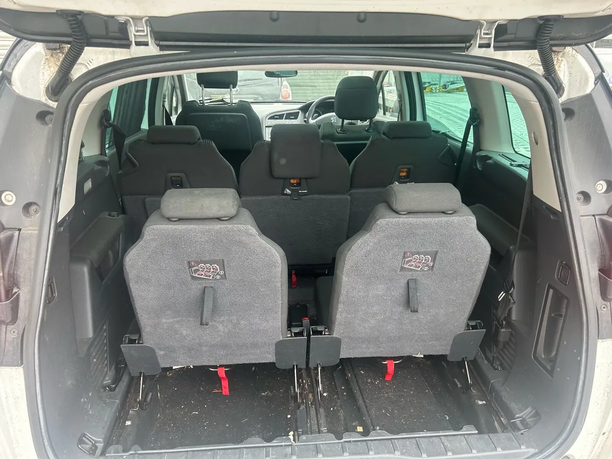 Peugeot 5008 7 seat auto 138kms - Image 2