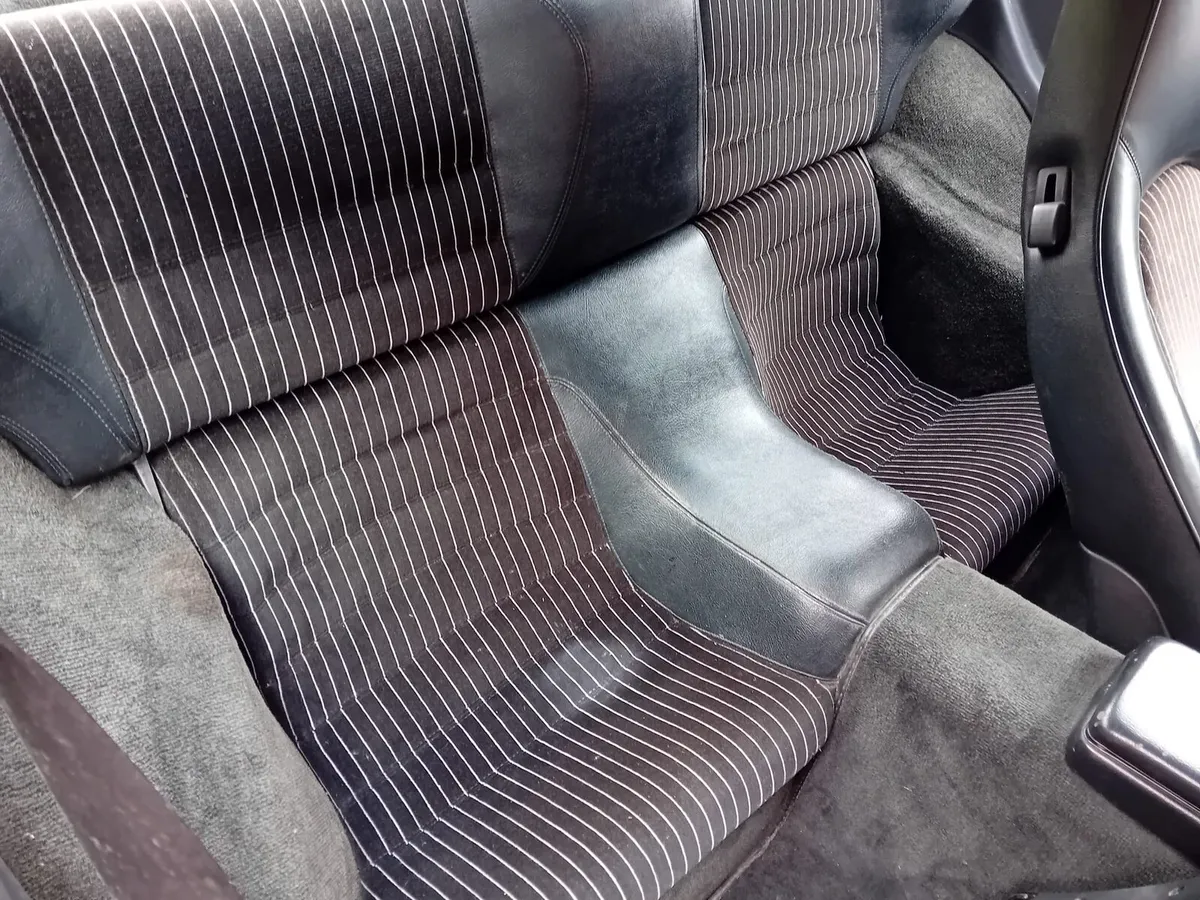 Porsche 924 - Image 4