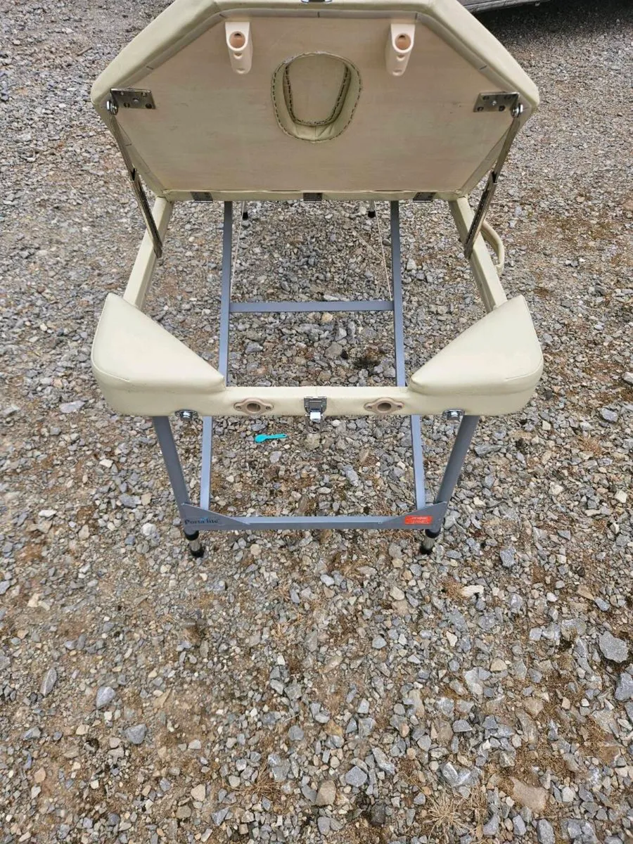 Massage bed - Image 1