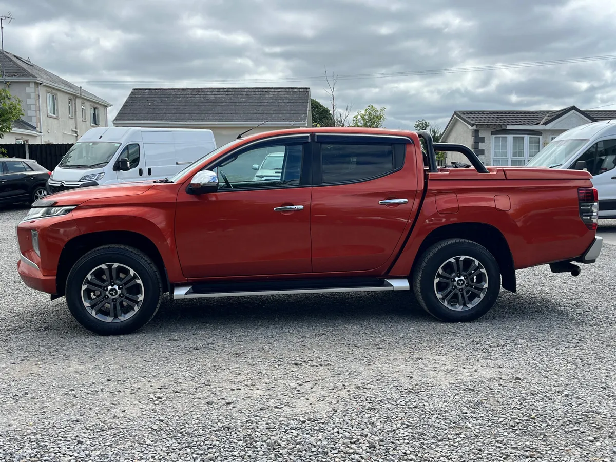 2020 MITSUBISHI L200 *AUTO* - Image 4