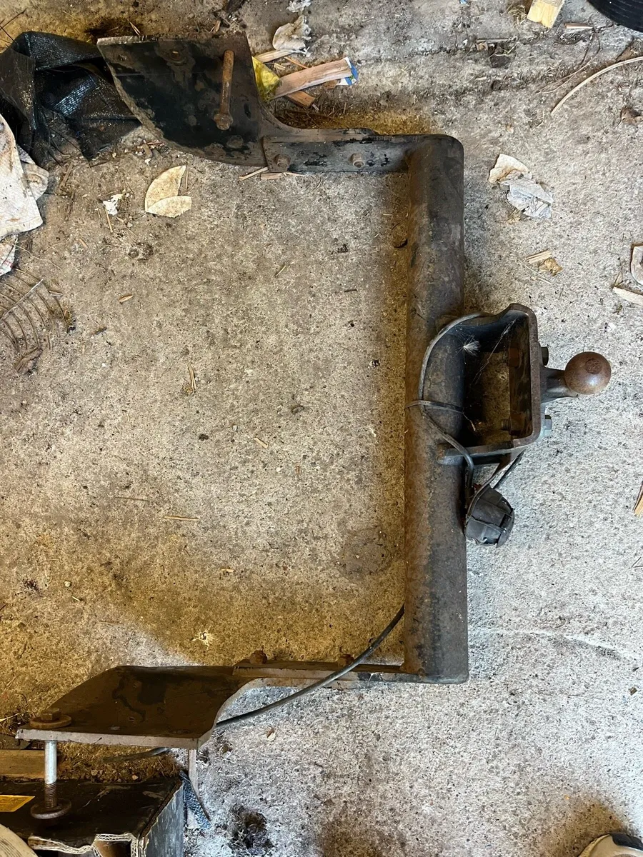 Ford transit tow bar - Image 1