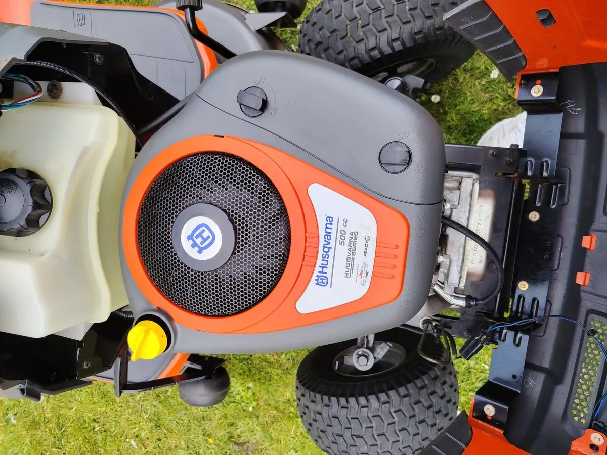 Husqvarna ride on lawnmower - Image 2