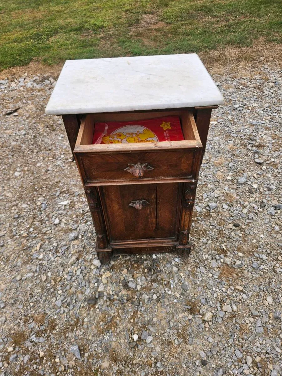 Marble bedside cabinet - Image 4