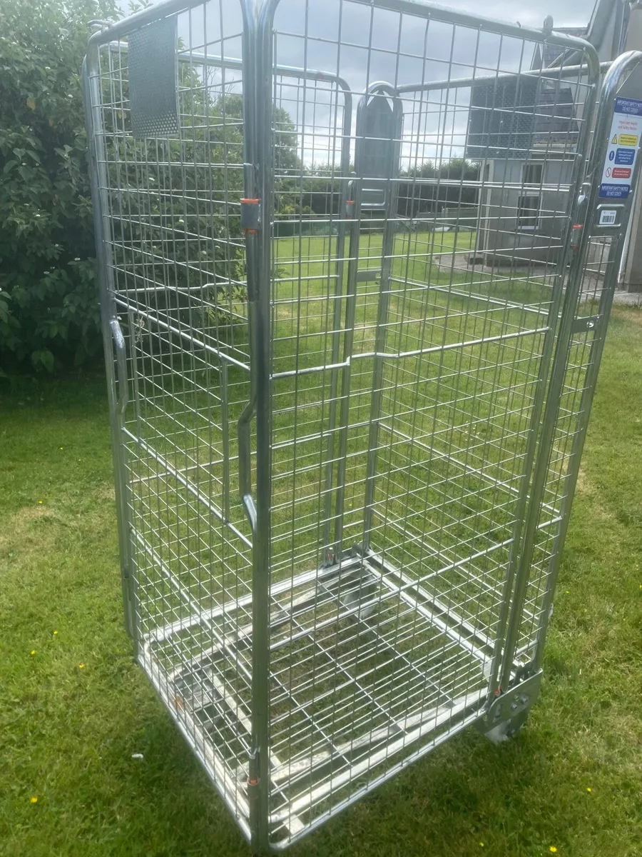 Cage trolleys - Image 1