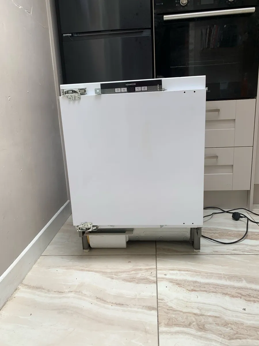 Fridge Integrated - Image 1