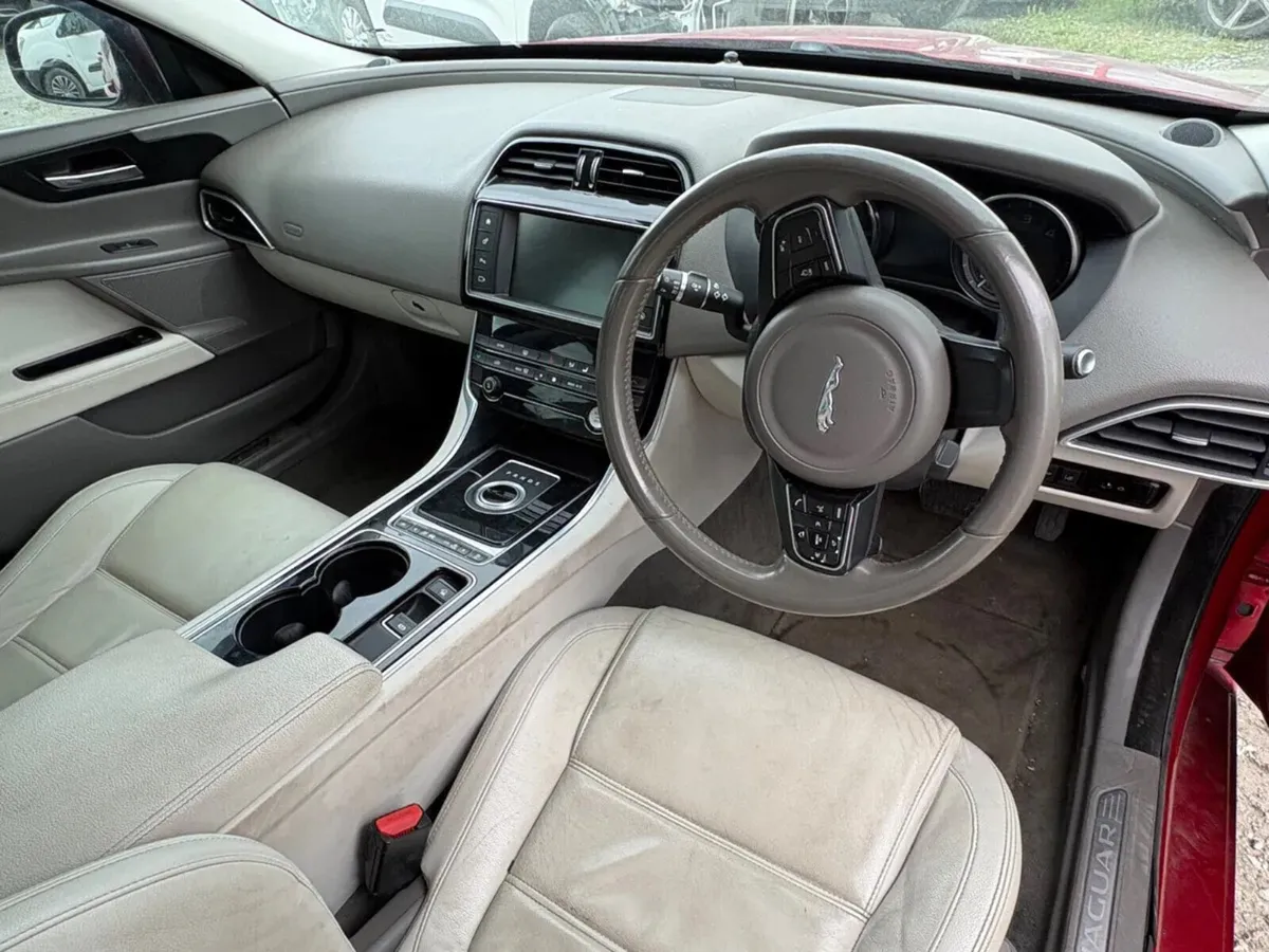 2015 Jaguar XF 2.0 Diesel Automatic engine needed - Image 2