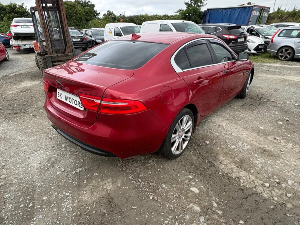 2015 Jaguar XF 2.0 Diesel Automatic engine needed - Image 3