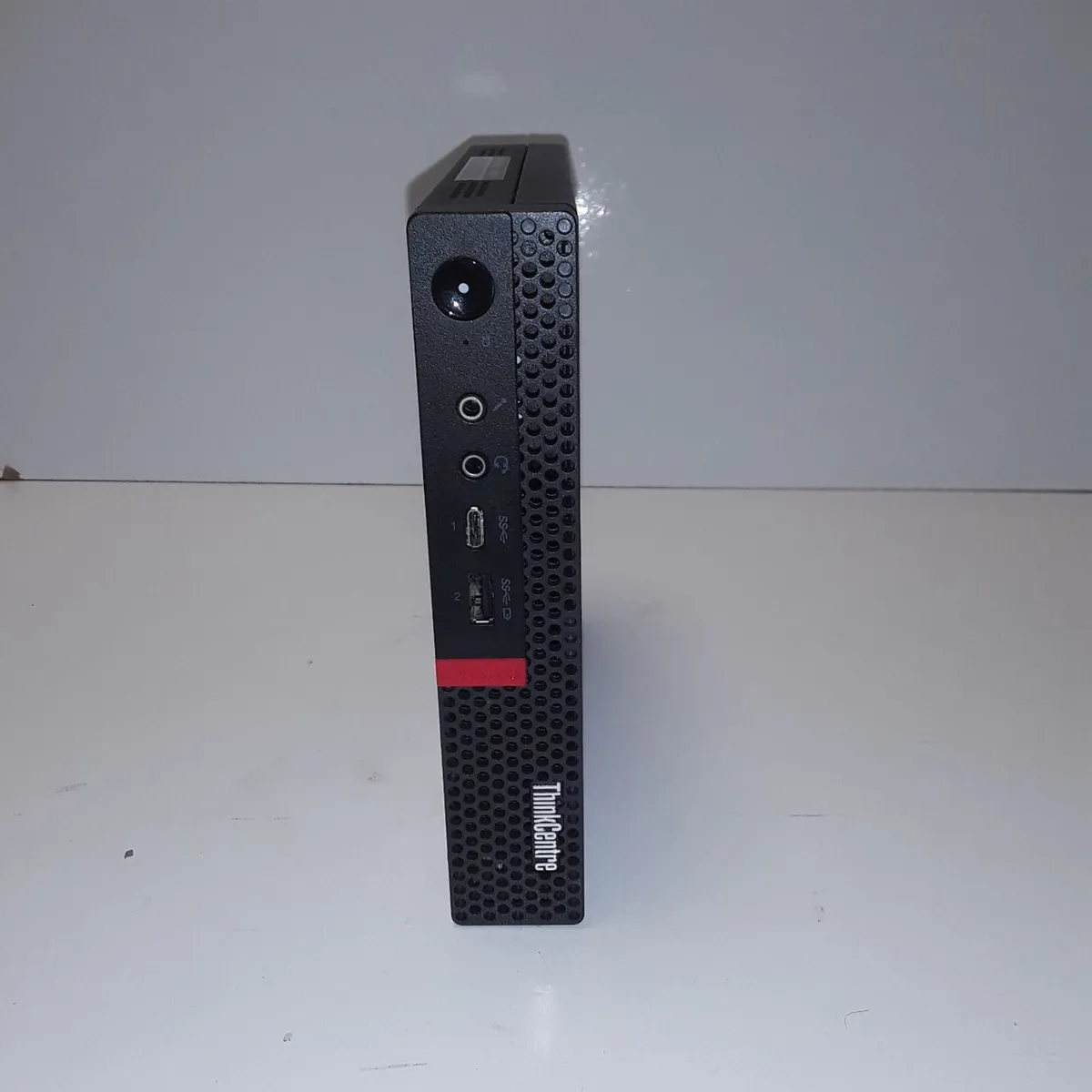 Lenovo ThinkCentre M720q Tiny Mini PC | Intel Core - Image 1