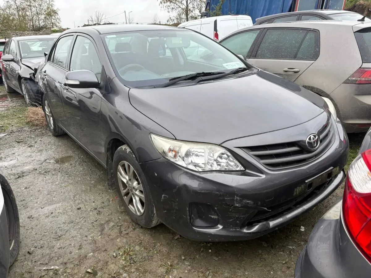 2011 Toyota Corolla 1.4 Diesel - Image 2