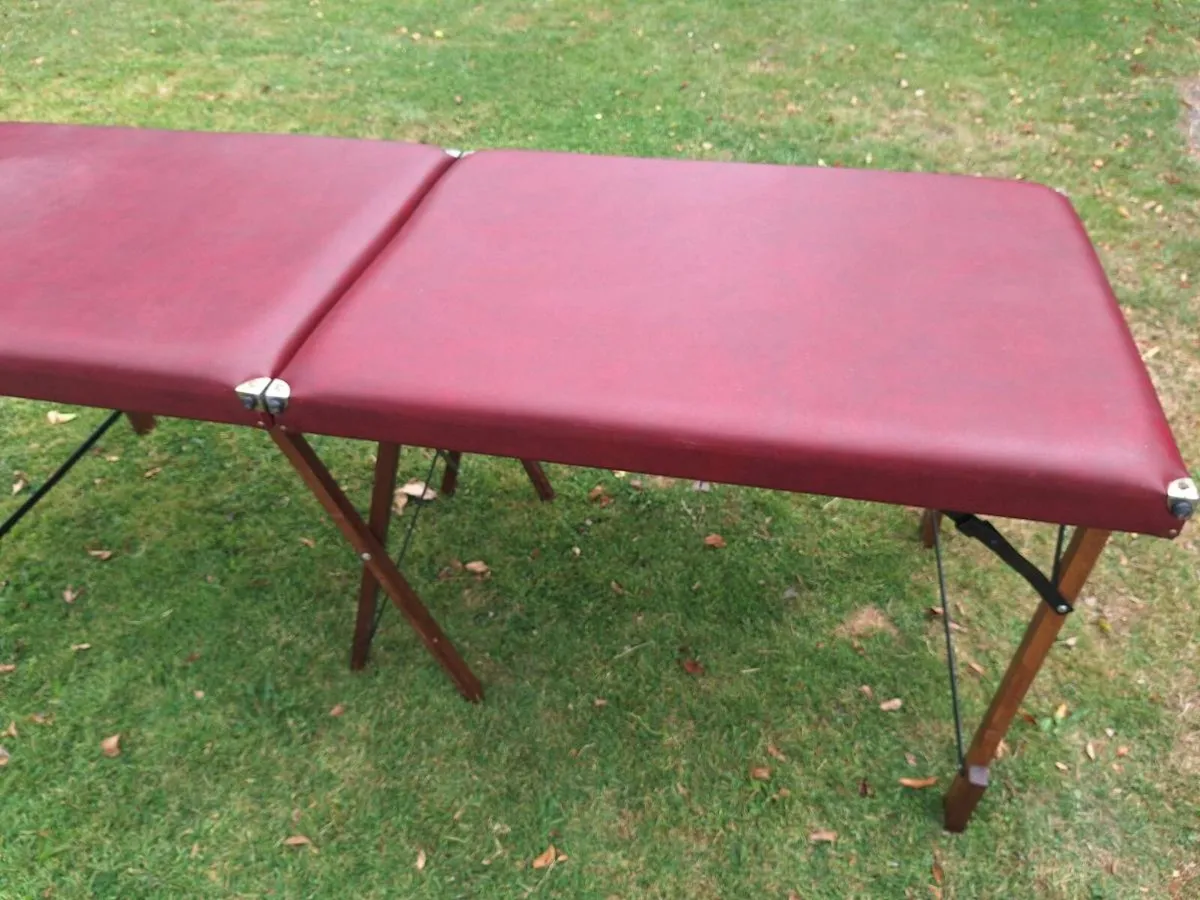 Séamus Carter Massage and Treatment Table - Image 3
