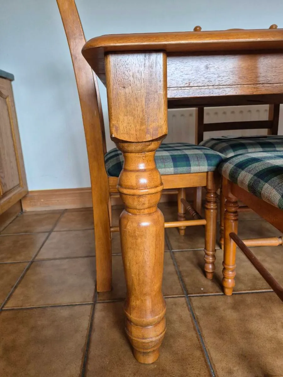 Solid Wood Table & 6 Chairs with Tartan Green & Gr - Image 4