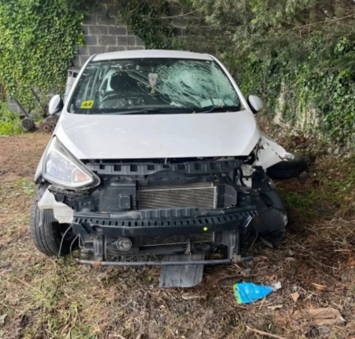 2017 Hyundai i10 1.0 petrol - Image 3