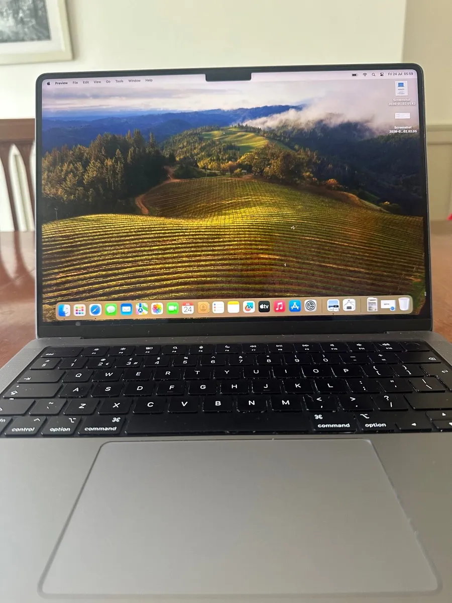 MacBook Pro 14 inch - Image 2