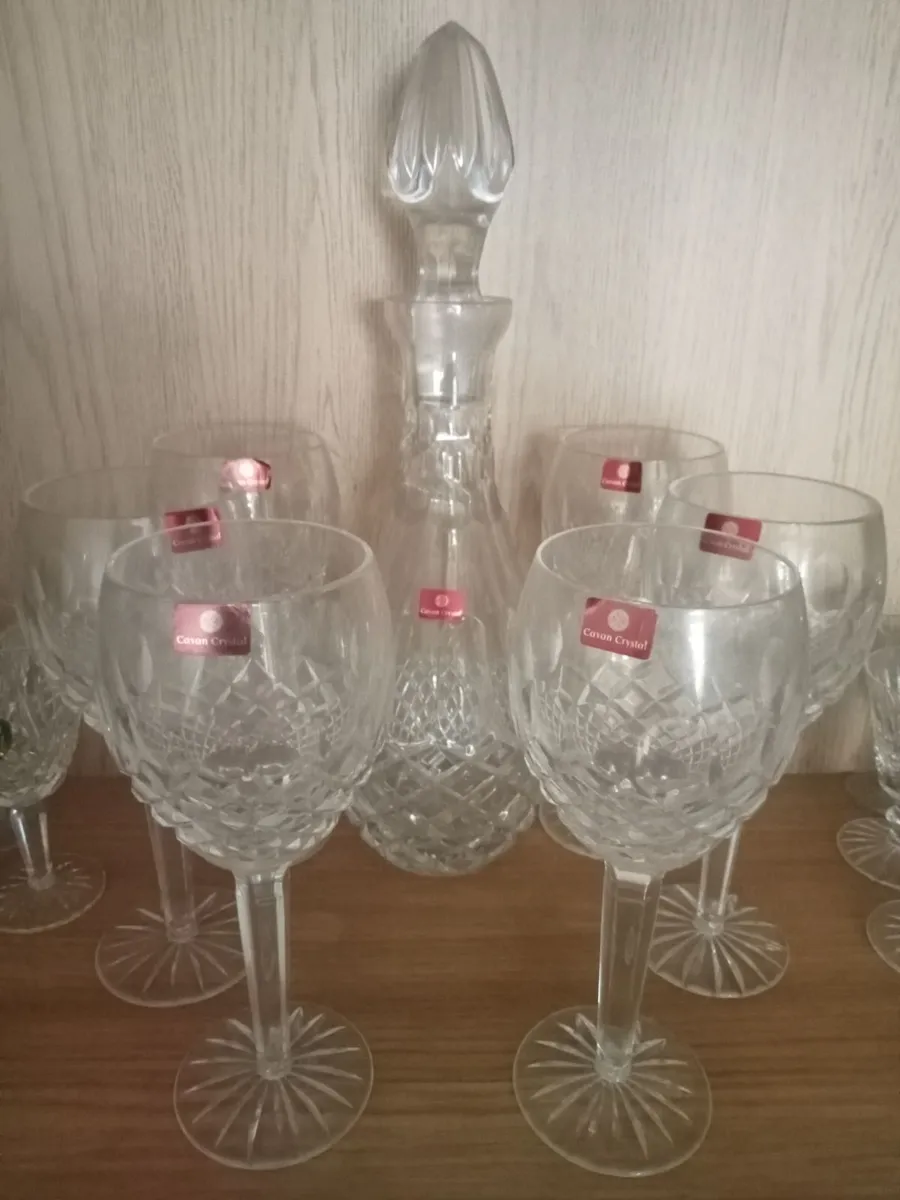 Cavan crystal 6 glasses and decanter . - Image 1