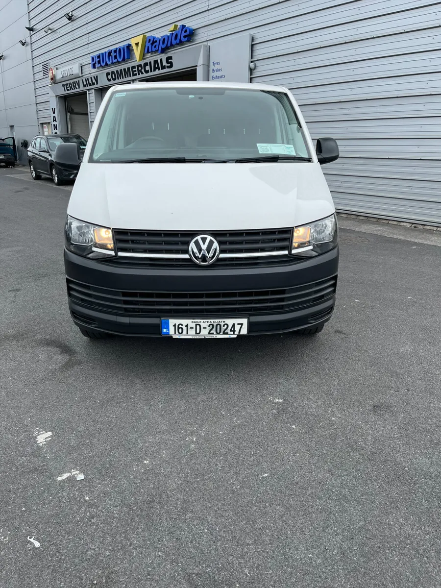 Volkswagen Transporter 2016 Trade Sale - Image 2