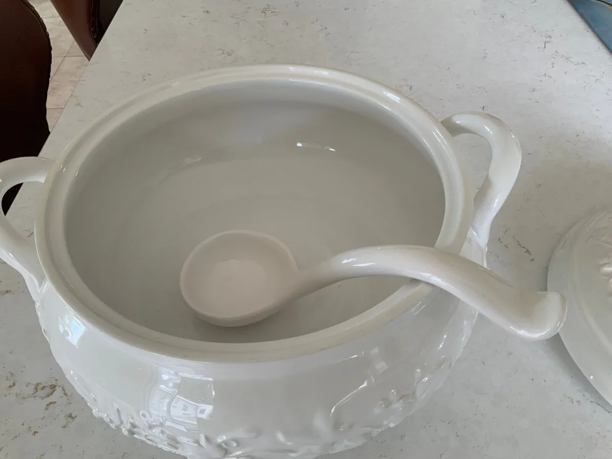 Soup Tureen - Image 2