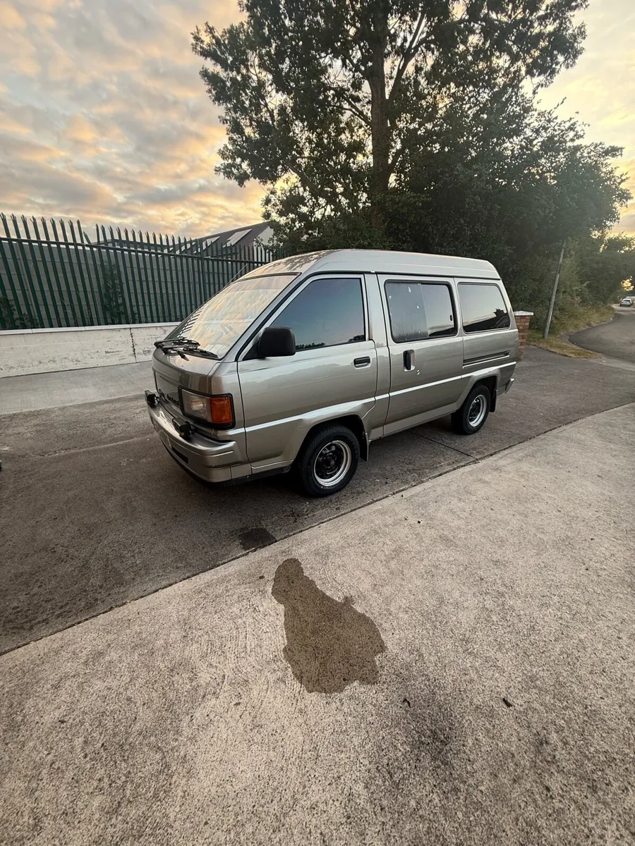 Toyota light ace 1988 - Image 3