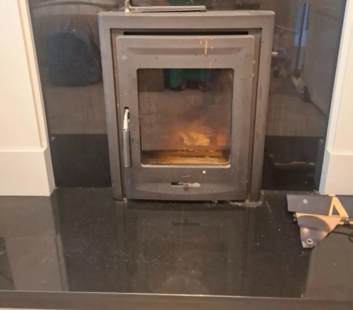 Fireplace and stoves - Image 1