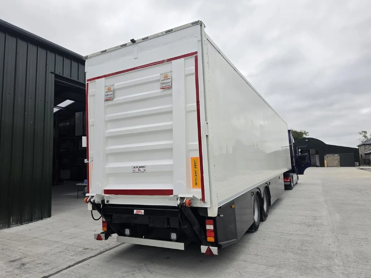 Box Trailer 40ft - Image 1