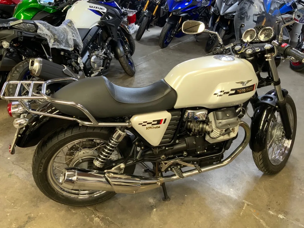 MOTO-GUZZI Other 2011 - Image 1