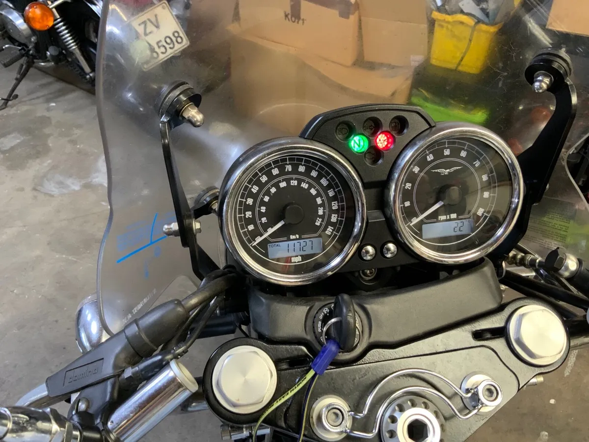 MOTO-GUZZI Other 2011 - Image 3