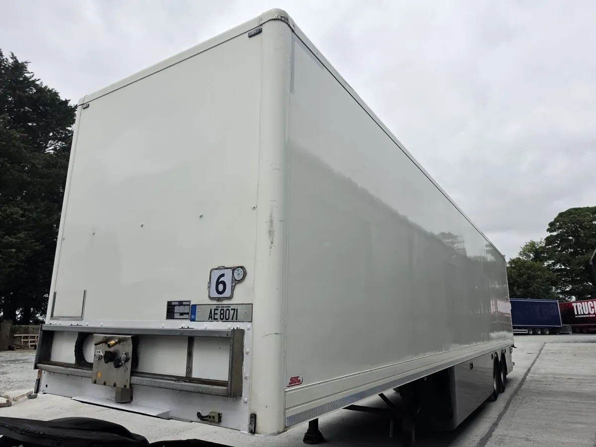 Box Trailer 40ft - Image 4