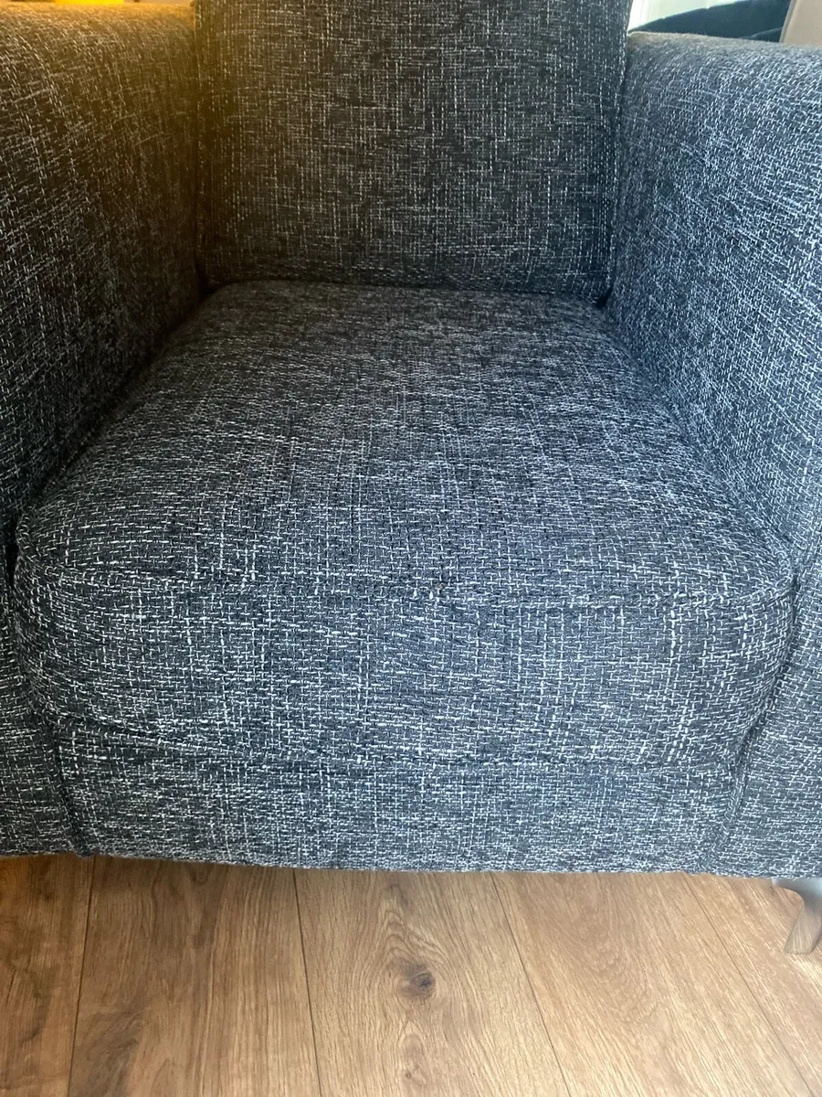 Armchair - Image 2