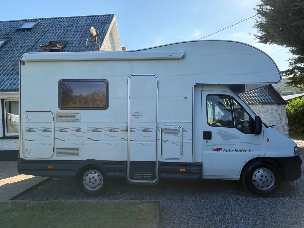 2003 Team Roller AutoRoller 10, Low Mileage - Image 2
