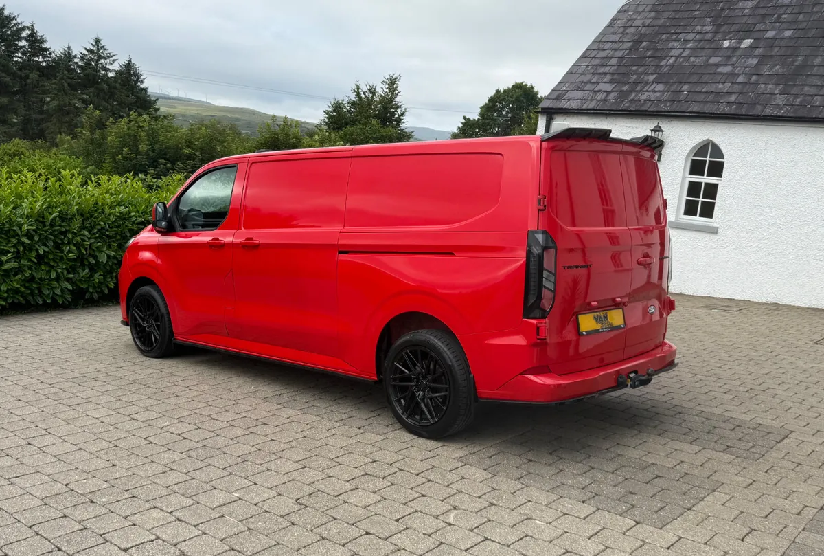 2024 Ford Transit Custom 150bhp LWB NO-VAT! - Image 4