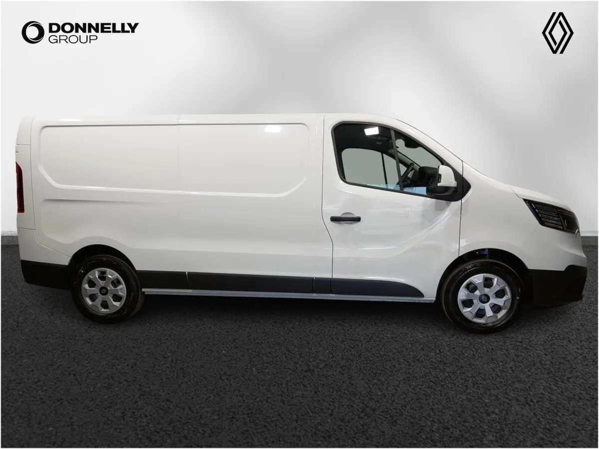 Renault Trafic Lwb Diesel Advance - Image 3