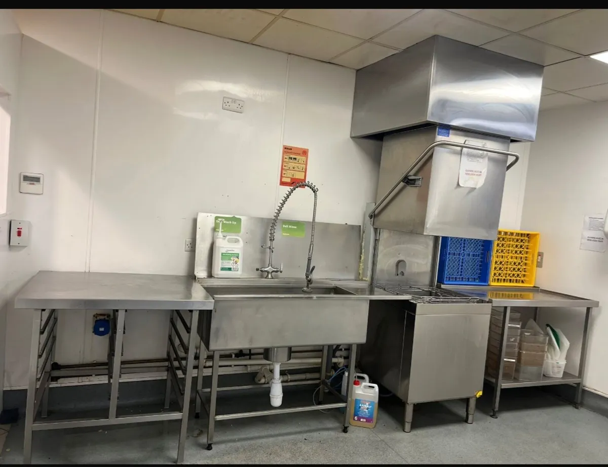 Deli Kitchen  Equipment - Image 3