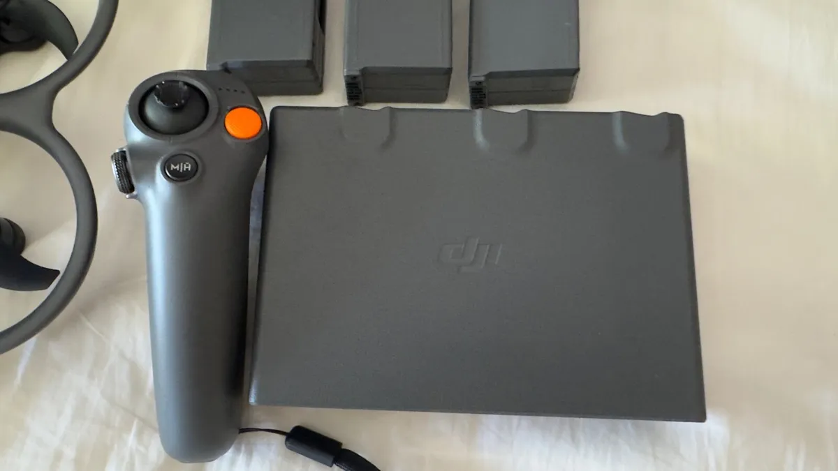 DJI Avata 2 3 Battery Fly More Combo|Care Refresh| - Image 3