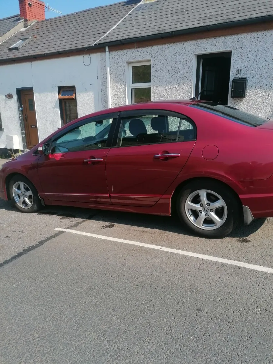 Honda Civic 2010 - Image 4
