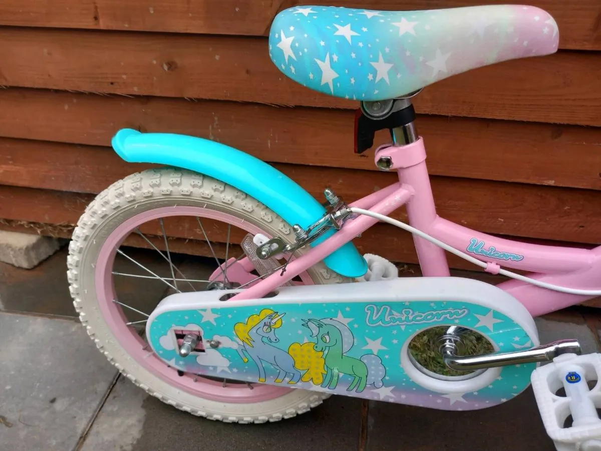Kids unicorn bike size 16 inch wheels - Image 3
