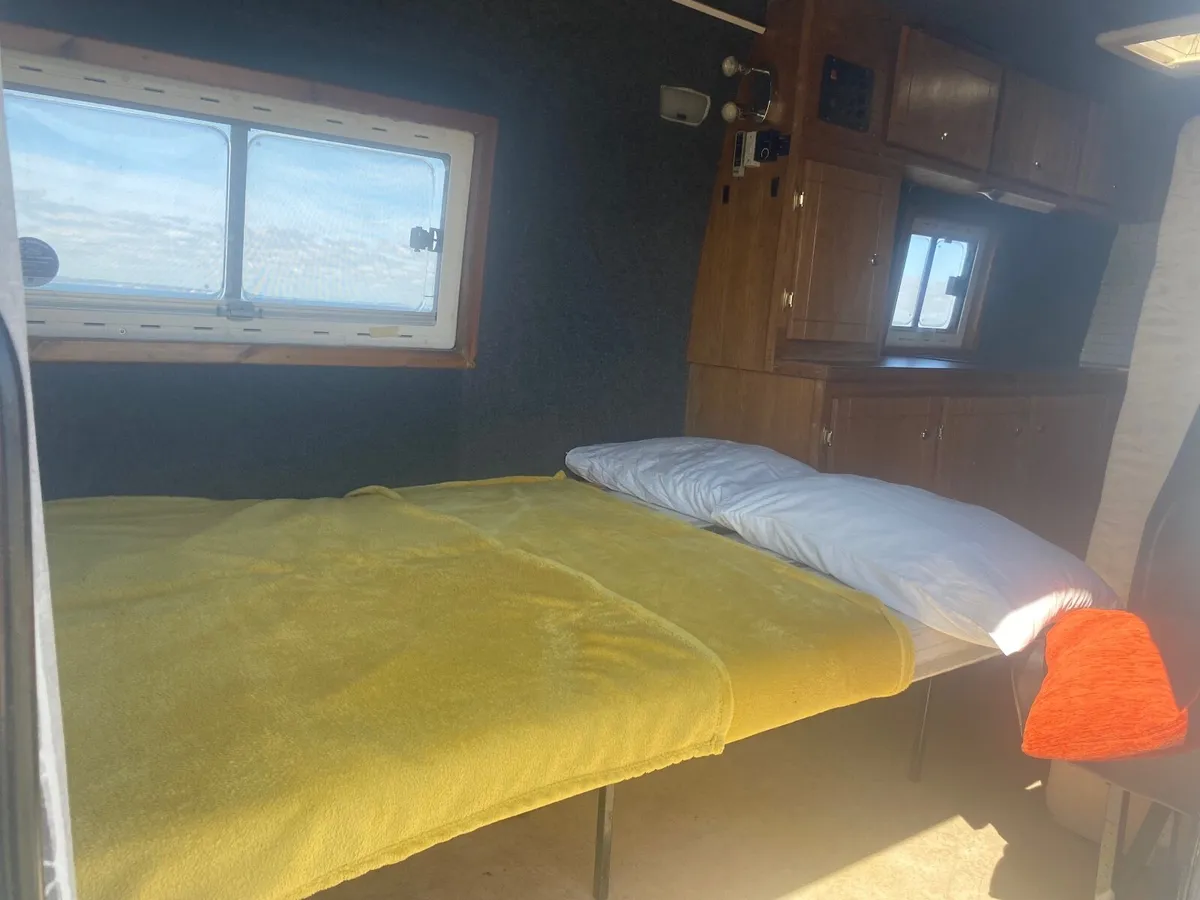 Campervan - Image 4