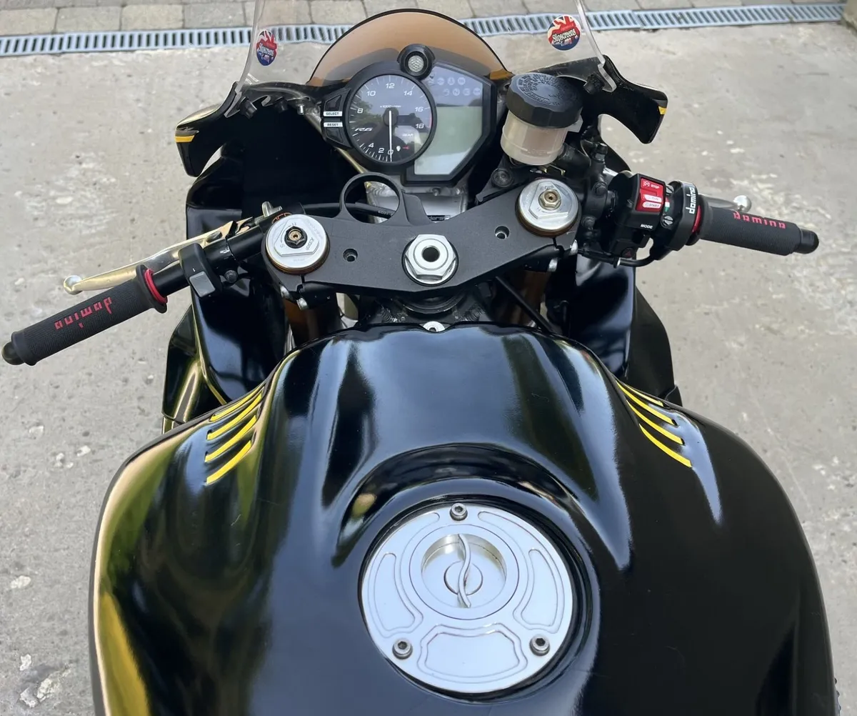 YAMAHA R6 Bn6/KAWASAKI ZX6R TRACK BIKE - Image 3