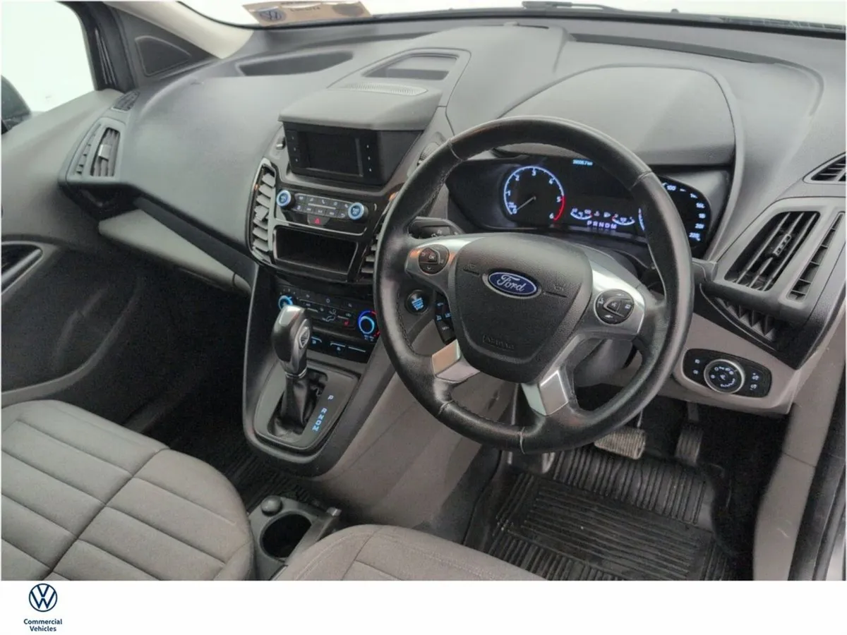 Ford Transit CONNECT LWB LIMITED - - Image 3
